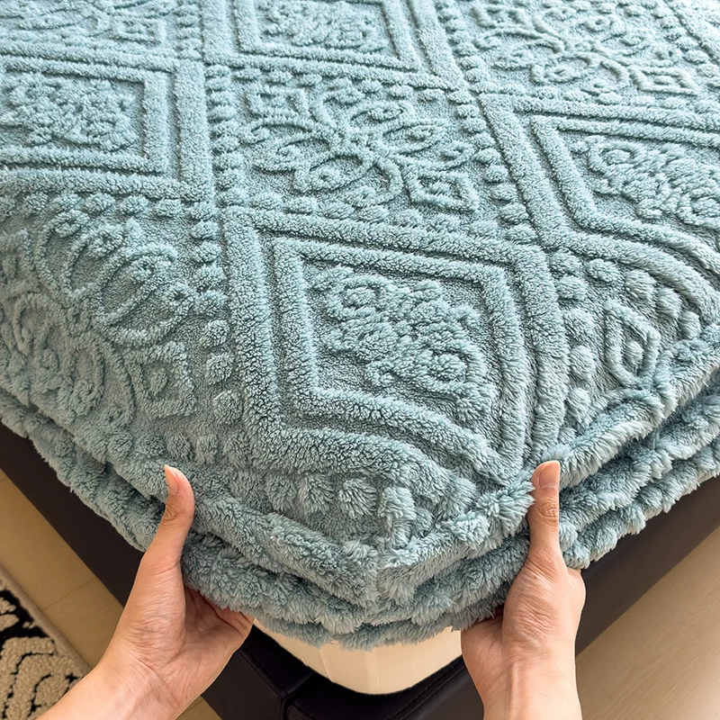 Jacauard Thick Warm Coral Plush Mattress Cover High Qulaity Abti-Slip Breathable Fitted Bed Sheet Single Double Queen King Size