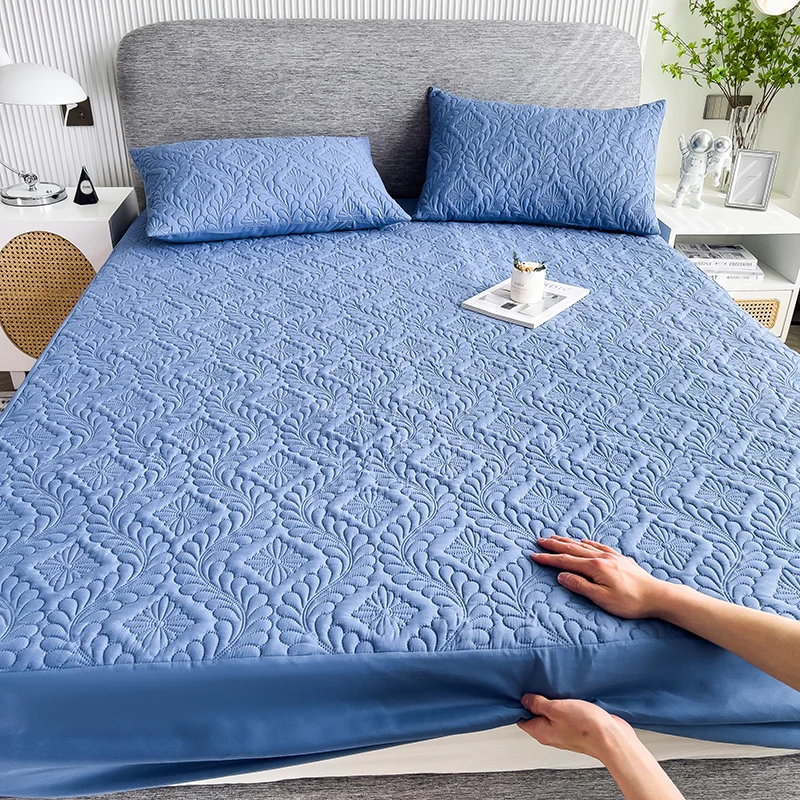 Waterproof Mattress Protector Thicken Fitted Bed Sheet Breathable & Noiseless Mattress Pad for Twin/Double/Queen/King Size Beds